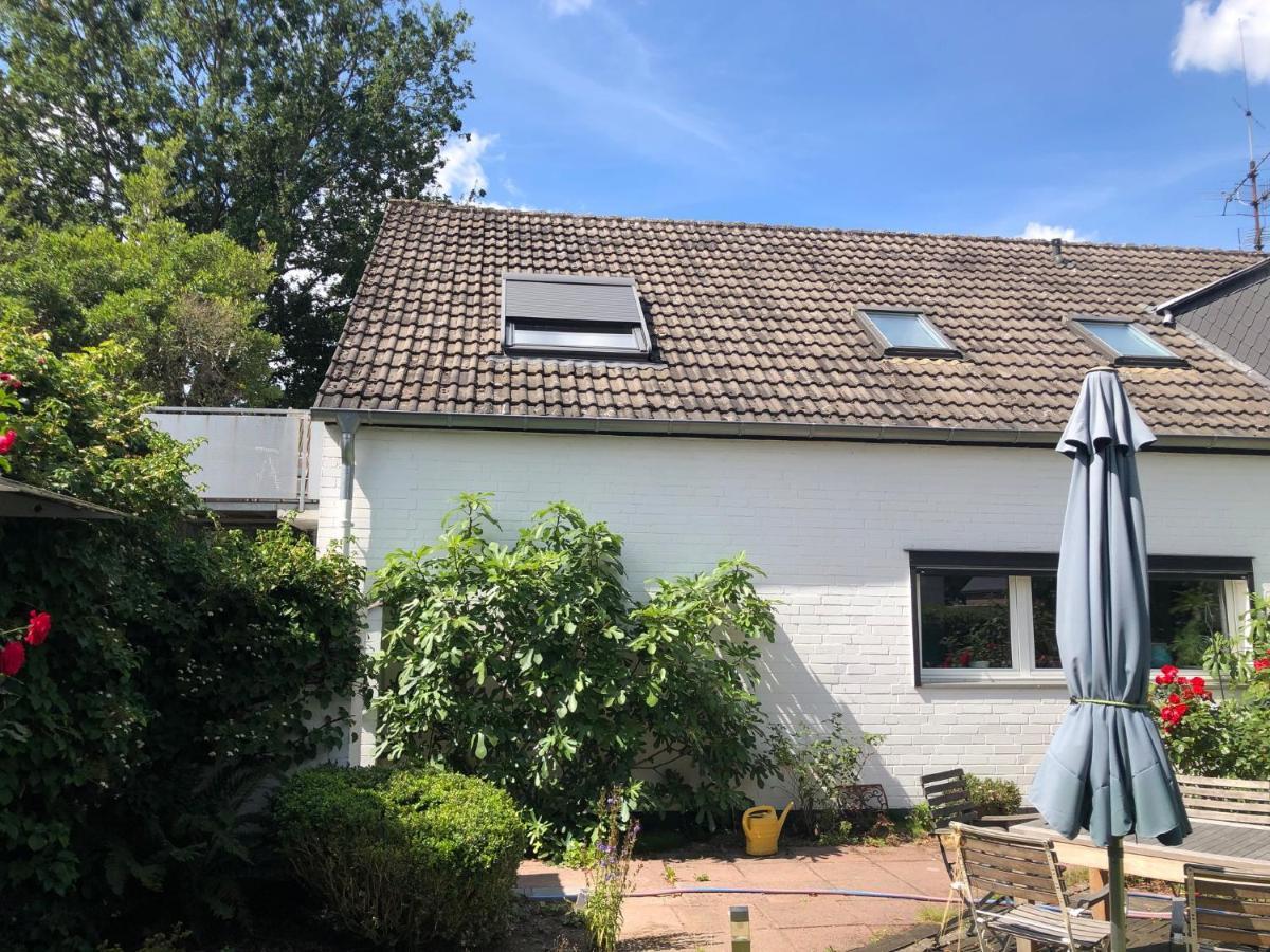 Nettes Appartment In Langenhagen Hannover Bagian luar foto
